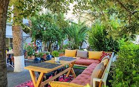 Villa Green Garden